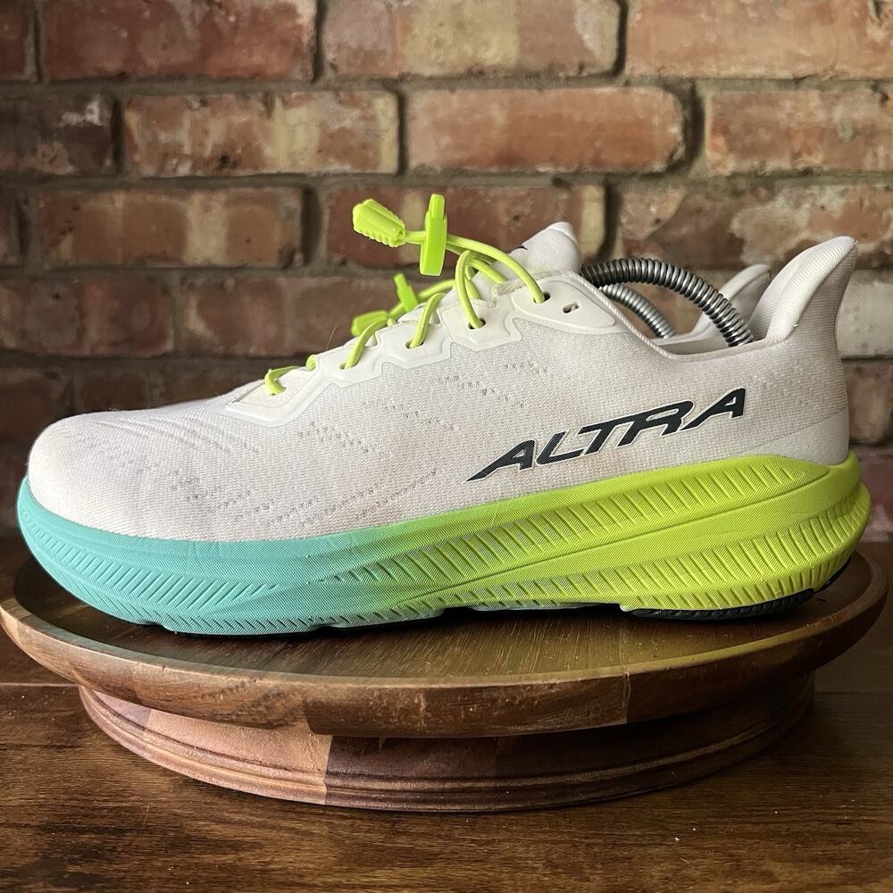 Altra Experience Flow 2 Max Cushion Mens 10.5 White Green Running Shoes Sneakers